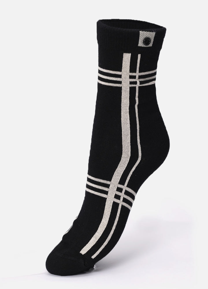 Asta | One pair, two colors