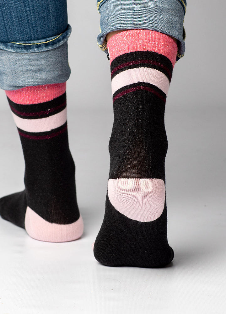 Women's ribbed socks