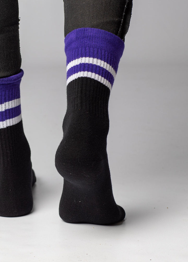 Black sports socks for women