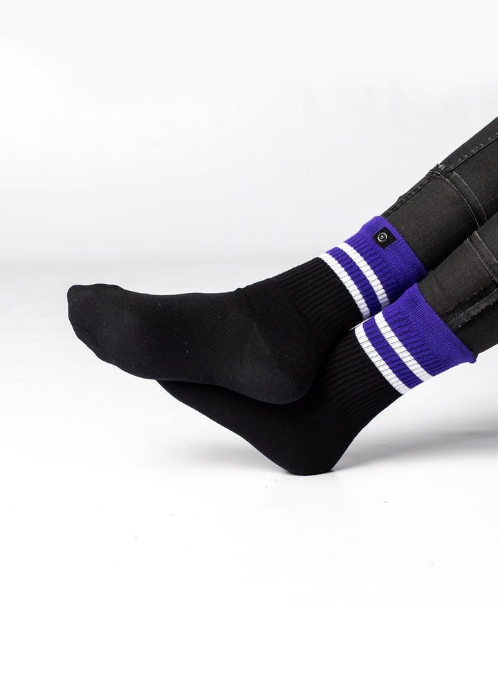 Black sports socks for women