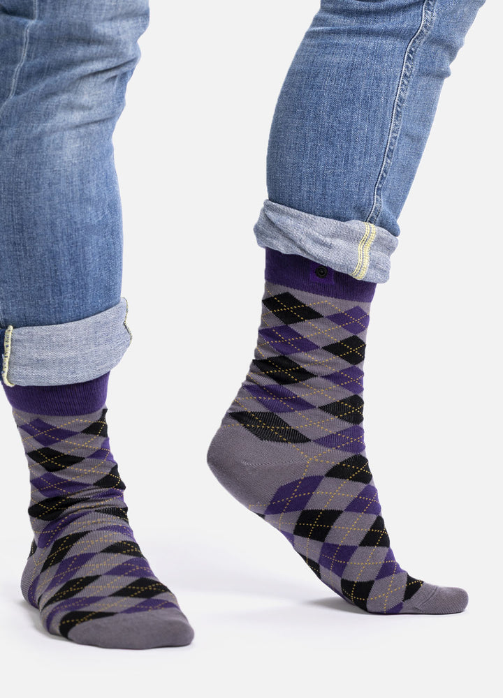 Hollace – organic cotton socks with classic pattern & button
