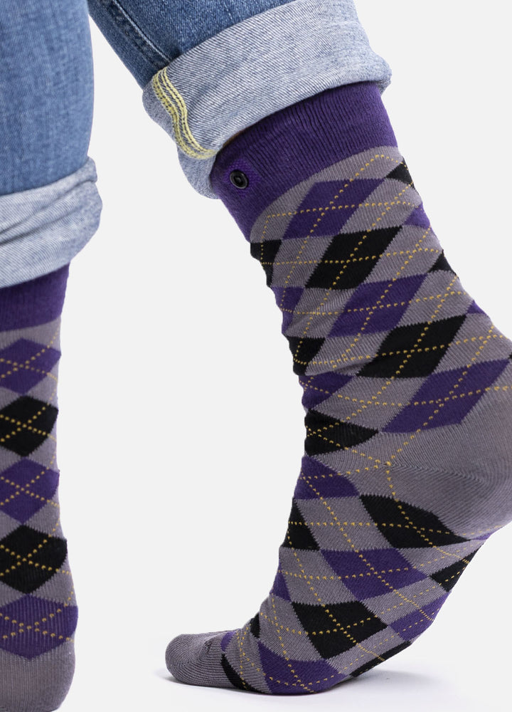 Hollace – organic cotton socks with classic pattern & button