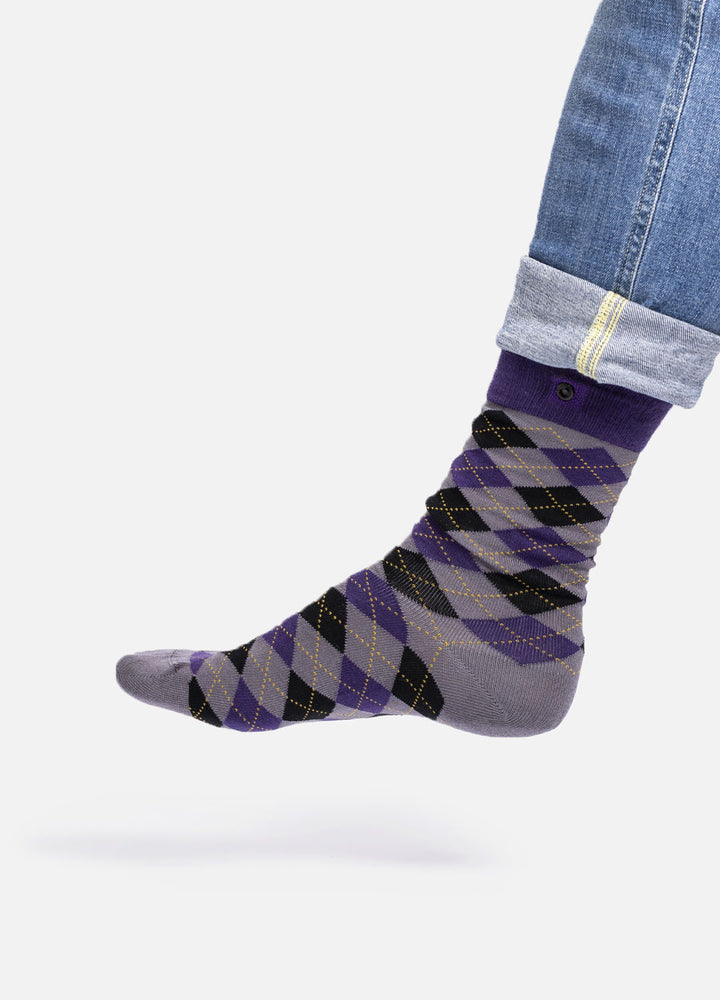 Hollace – organic cotton socks with classic pattern & button