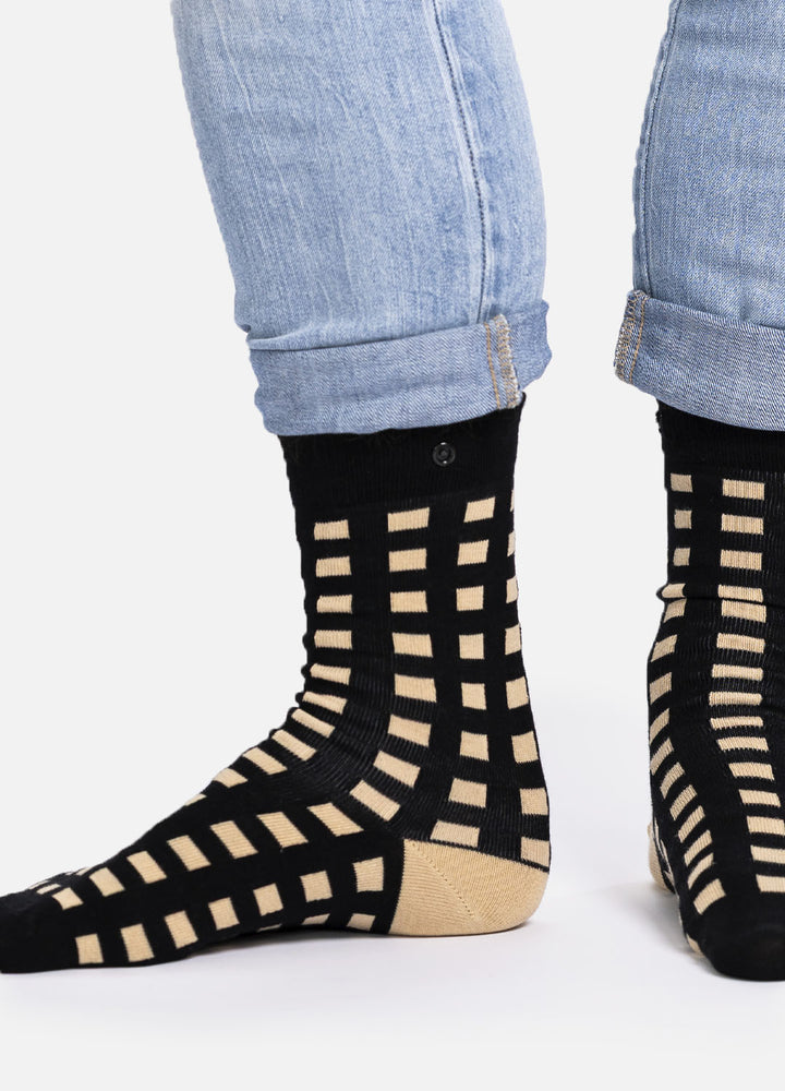 Ofa | organic cotton socks with graphic pattern & button