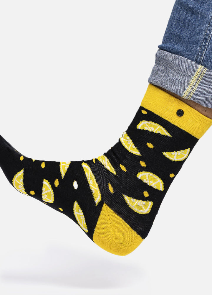 Muluk – organic cotton socks with lemon and button