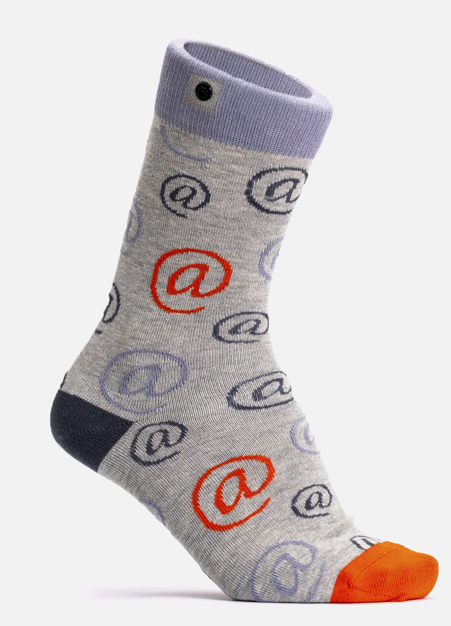 Oreell – organic cotton socks with @-print and button