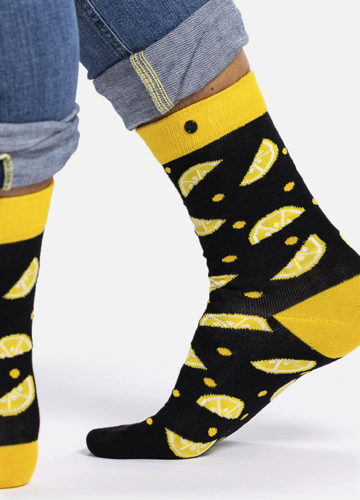 Muluk – organic cotton socks with lemon and button