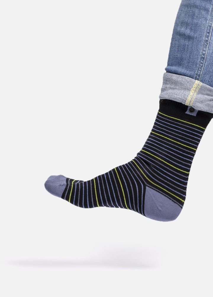 Roto bamboo socks | with elegant stripes & smart button