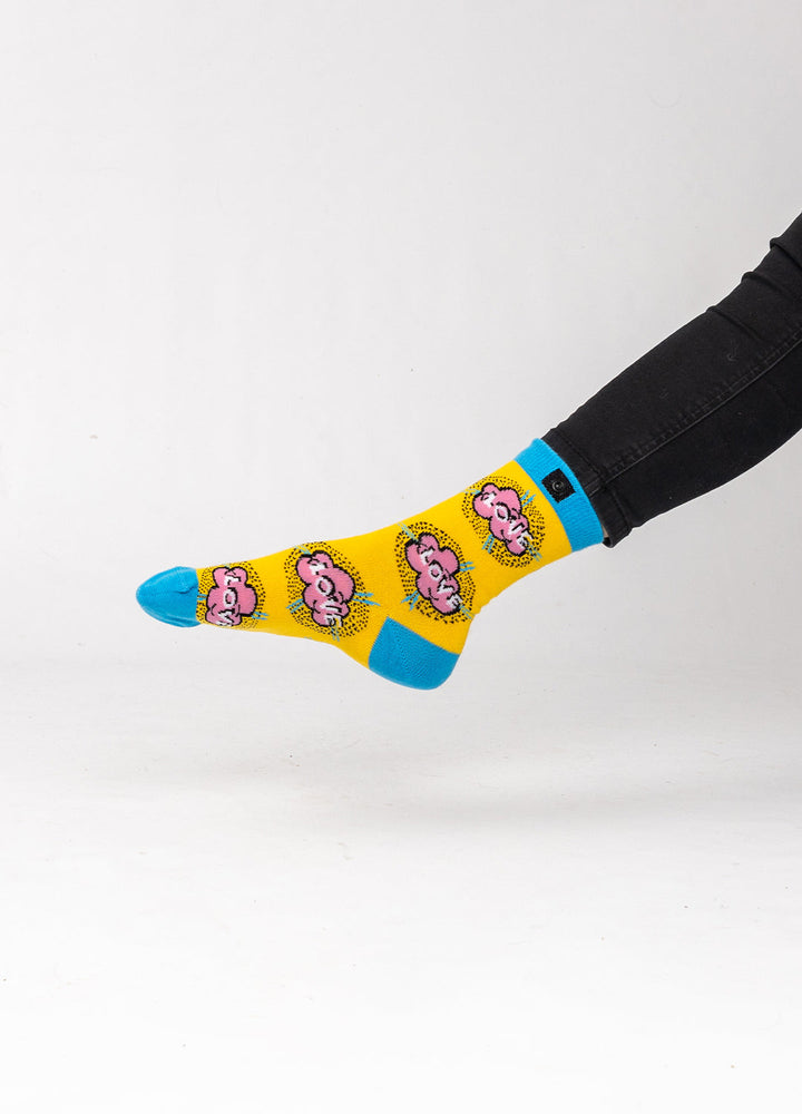 Gule og blå strømper gule