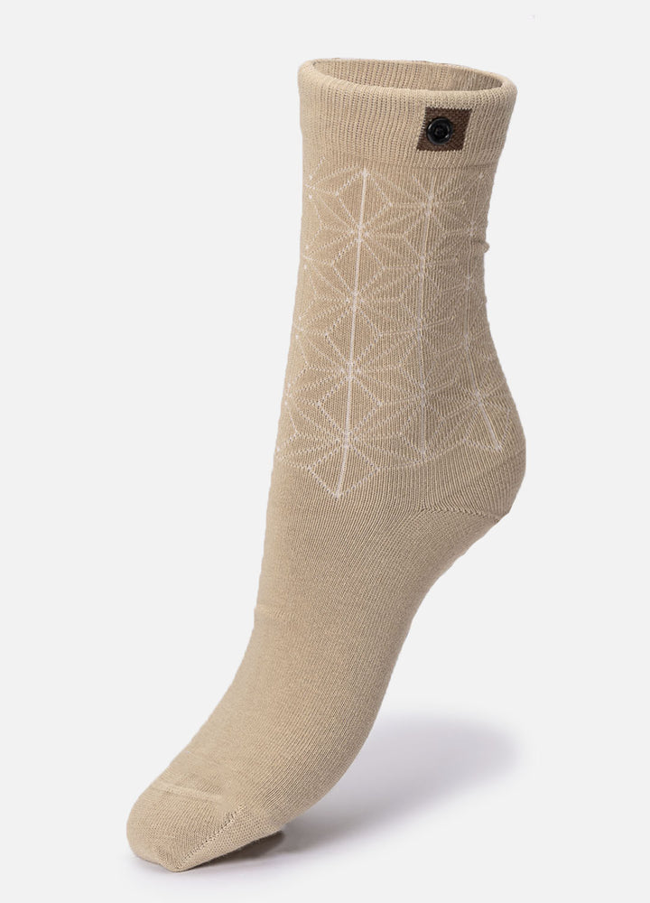 Tatsu | Eco-Friendly Beige Pattern