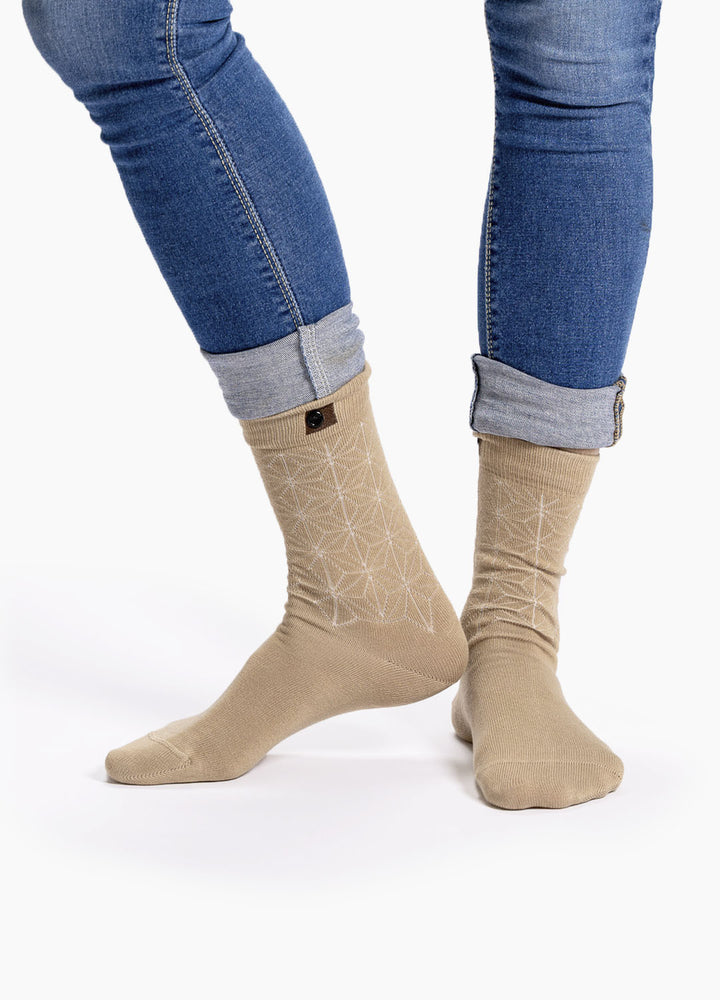 Tatsu | Eco-Friendly Beige Pattern