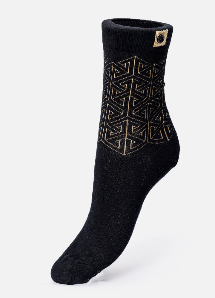 Vara | Black organic cotton socks for women