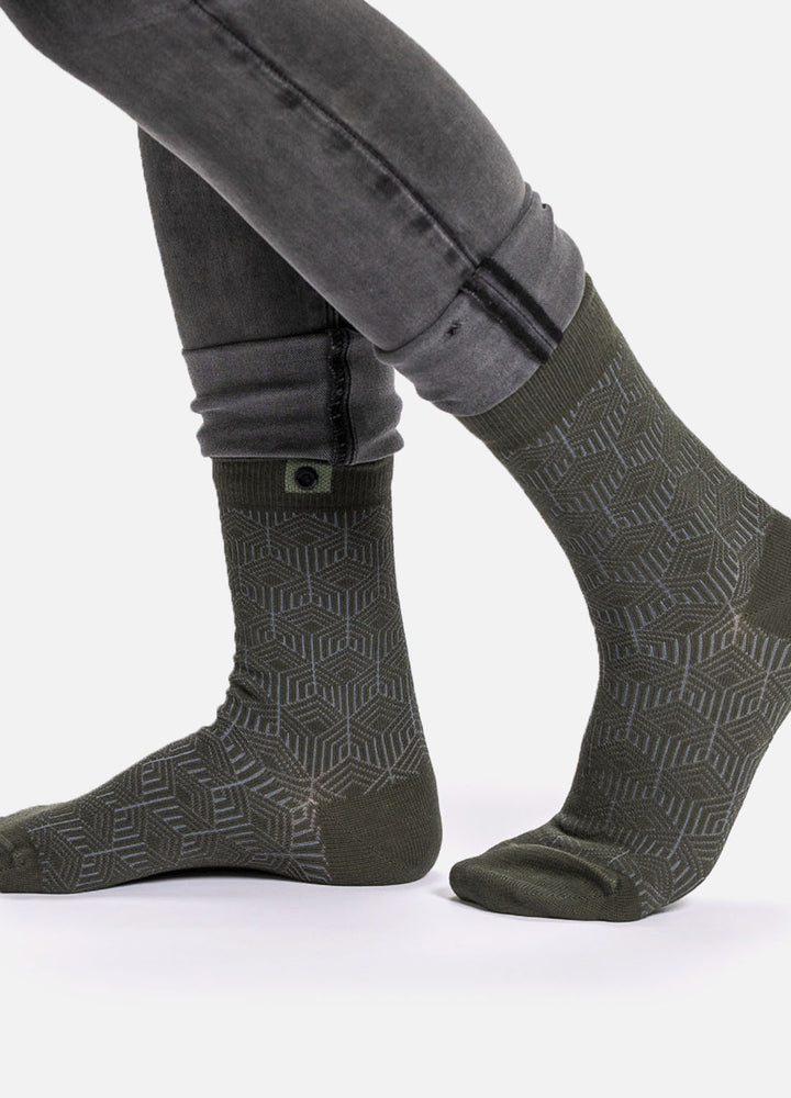 Waida | Green patterned design